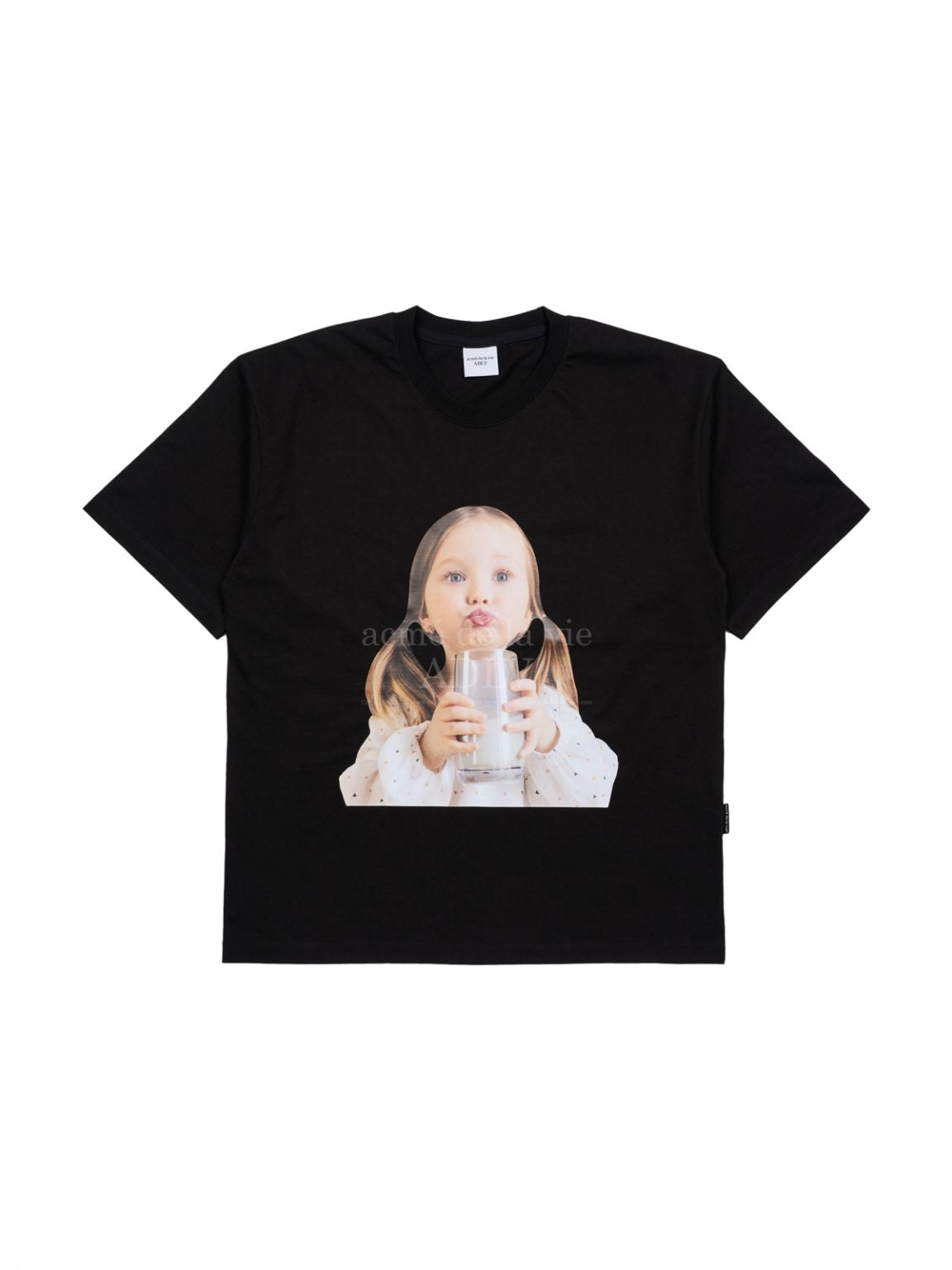 ADLV Baby Face Milk Girl Short Sleeve Tee Black