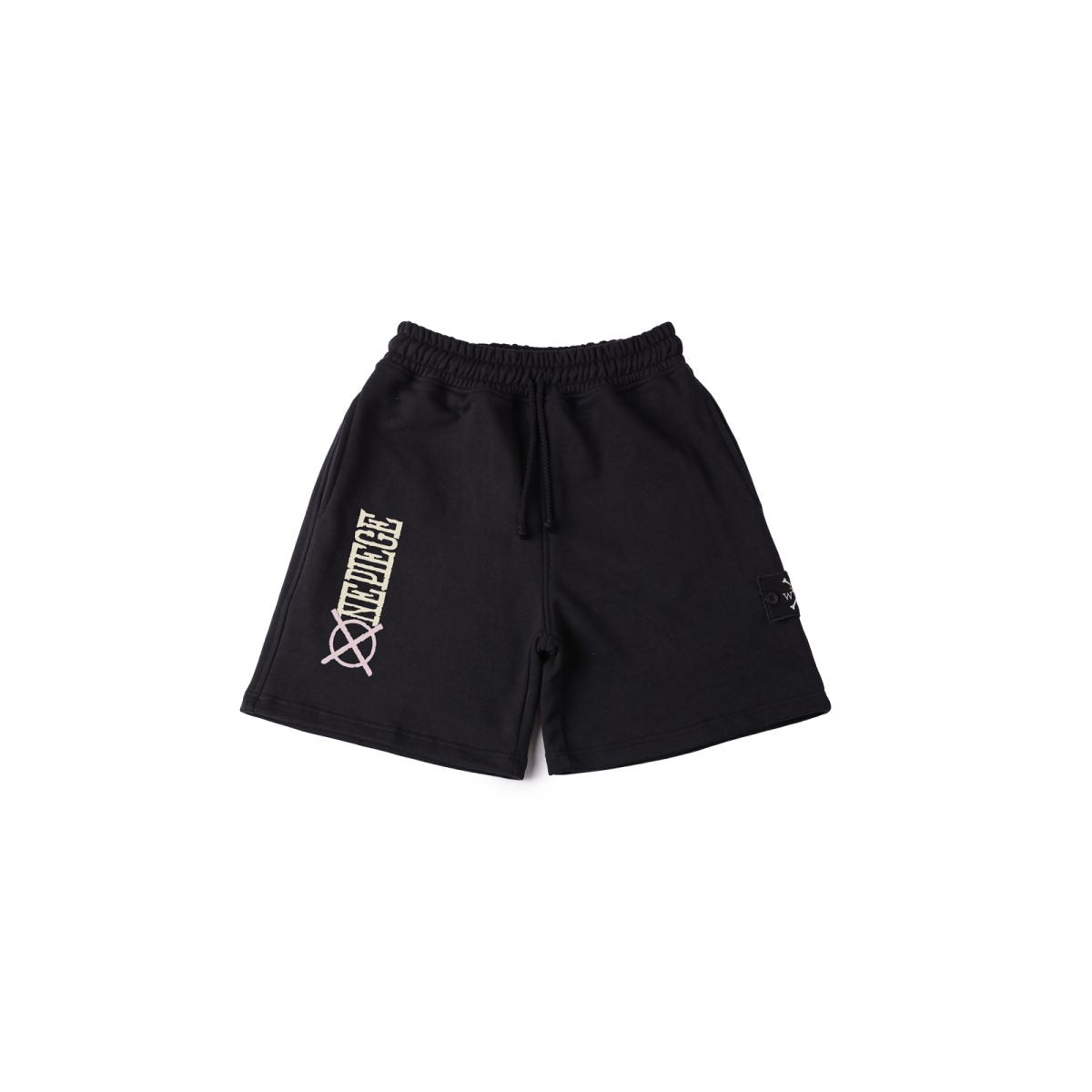 W.Essentiels X One Piece To Be Continue Relaxed Short Black